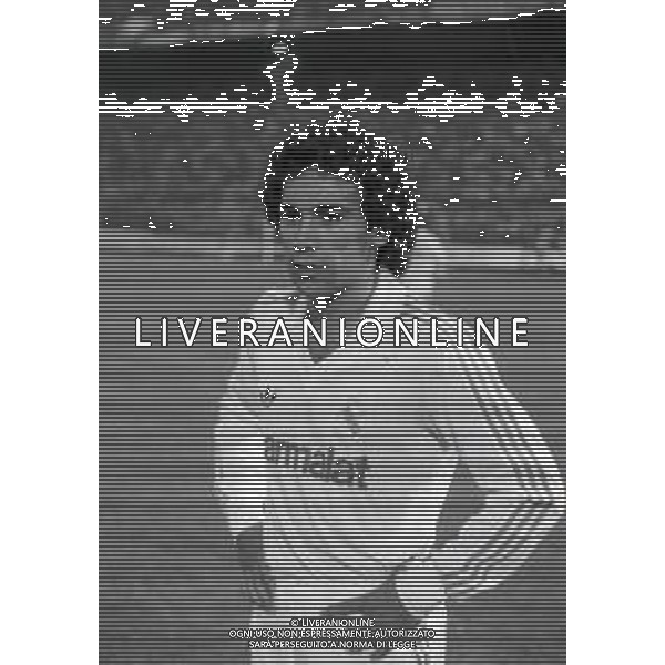 RETROSPETTIVA HUGO SANCHEZ CALCIATORE NELLA FOTO HUGO SANCHEZ CON LA MAGLIA DEL REAL MADRID NELL\'ANNO 1987-1988 ARCHIVIO DFP-AG ALDO LIVERANI SAS