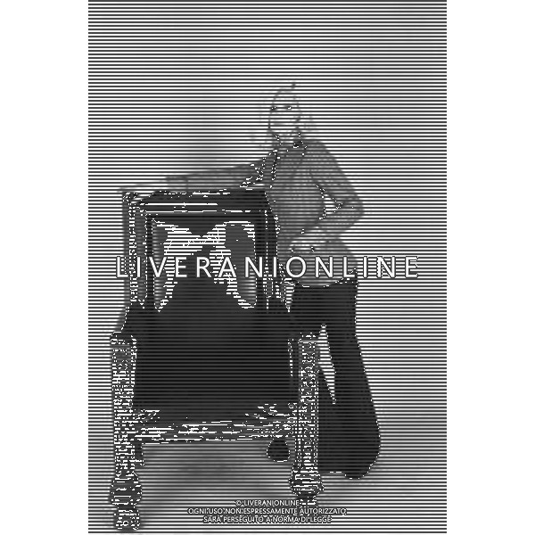 RETROSPETTIVA NICOLETTA RIZZI ATTRICE ITALIANA A MILANO NEL 1971 ©Archivio Giovanni Liverani/AGENZIA ALDO LIVERANI SAS
