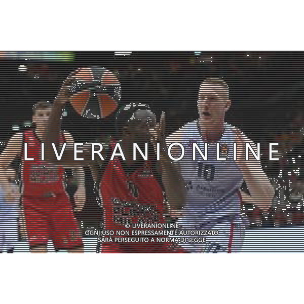 © TVRG Jerian Grant (Milano) e Rolands Smits (Barcellona) AX Armani Exchange Milano vs Barcellona Turkish Ailines EuroLeague - 8a giornata regular season Assago (MI) 04-11-2021 Mediolanum Forum foto Roberto Garavaglia/ag. Aldo Liverani sas/AGENZIA ALDO LIVERANI SAS