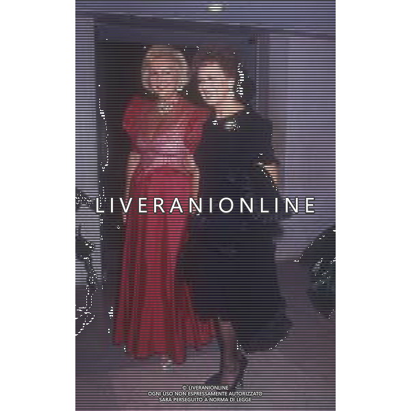 RETROSPETTIVA ANNA MARIA GAMBINERI ANNUNCIATRICE TELEVISIVA NELLA FOTO ANNA MARIA GAMBINERI CON RASANNA VAUDETTI AG ALDO LIVERANI SAS 