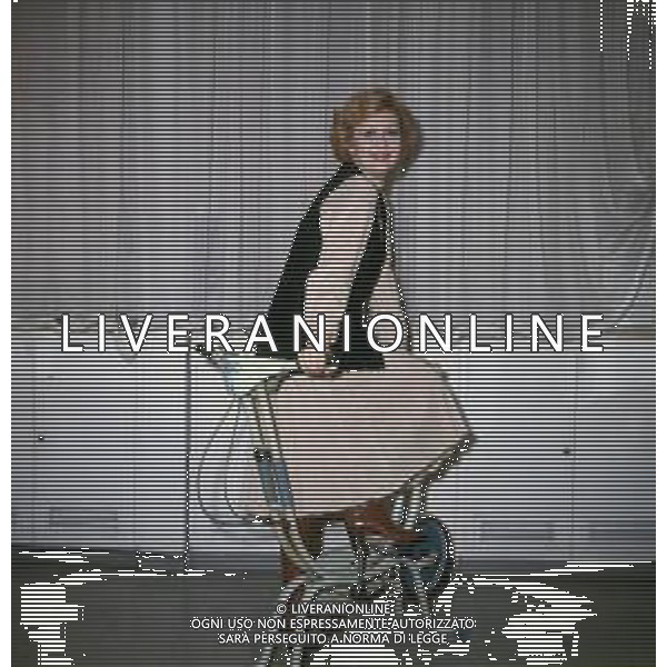 RETROSPETTIVA ANNA MARIA GAMBINERI ANNUNCIATRICE TELEVISIVA NELLA FOTO ANNA MARIA GAMBINERI AG ALDO LIVERANI SAS  