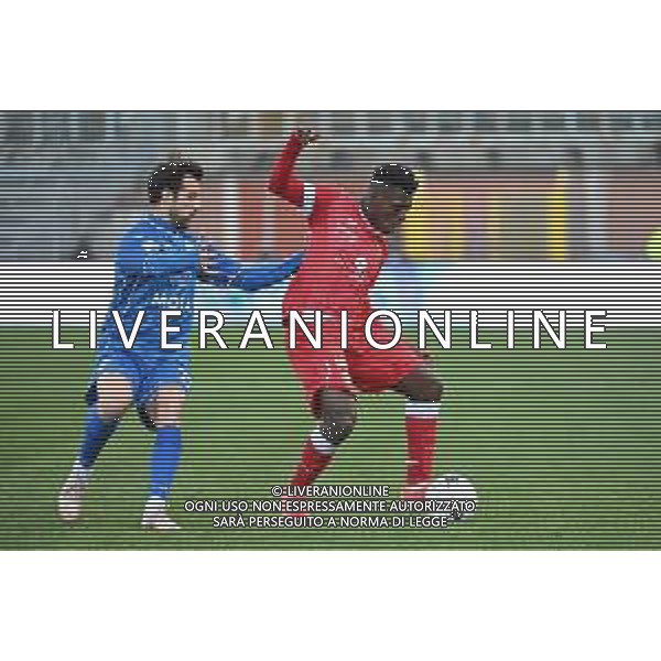 © TVRG Ettore Gliozzi (Como) e Manuel Gyabuaa (Perugia) Como vs Perugia Campionato Serie BKT - 12a giornata Como 06-11-2021 Stadio Giuseppe Sinigaglia foto Roberto Garavaglia/ag. Aldo Liverani sas/AGENZIA ALDO LIVERANI SAS
