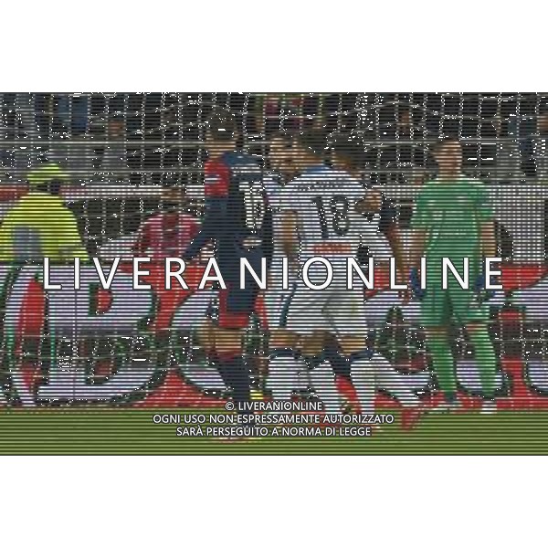 6-11-2021. Cagliari Calcio - Atalanta Bergamasca Calcio. 12° giornata Serie A calcio 2021-2022. Italia, Sardegna, Cagliari, Stadio Unipol Domus. Salvatore Moi/Aldo Liverani s.a.s. Nella foto: gol ed esultanza Atalanta in trasferta contro Cagliari. Segna: Mario Pasallic Atalanta ©MOI/AGENZIA ALDO LIVERANI SAS
