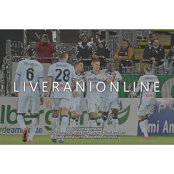 6-11-2021. Cagliari Calcio - Atalanta Bergamasca Calcio. 12° giornata Serie A calcio 2021-2022. Italia, Sardegna, Cagliari, Stadio Unipol Domus. Salvatore Moi/Aldo Liverani s.a.s. Nella foto: gol ed esultanza Atalanta in trasferta contro Cagliari. Segna: Mario Pasallic Atalanta ©MOI/AGENZIA ALDO LIVERANI SAS