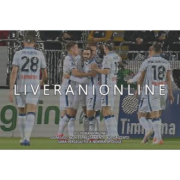 6-11-2021. Cagliari Calcio - Atalanta Bergamasca Calcio. 12° giornata Serie A calcio 2021-2022. Italia, Sardegna, Cagliari, Stadio Unipol Domus. Salvatore Moi/Aldo Liverani s.a.s. Nella foto: gol ed esultanza Atalanta in trasferta contro Cagliari. Segna: Mario Pasallic Atalanta ©MOI/AGENZIA ALDO LIVERANI SAS
