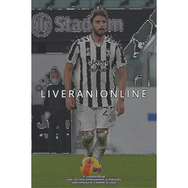 Torino 06.11.2021 Stadio Allianz Stadium ©Alessandro Falzone/Agenzia Aldo Liverani Juventus vs Fiorentina 11^ giornata Serie A Tim 2021/2022 Nella foto : Manuel Locatelli ©FALZONE/AGENZIA ALDO LIVERANI SAS