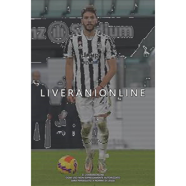 Torino 06.11.2021 Stadio Allianz Stadium ©Alessandro Falzone/Agenzia Aldo Liverani Juventus vs Fiorentina 11^ giornata Serie A Tim 2021/2022 Nella foto : Manuel Locatelli ©FALZONE/AGENZIA ALDO LIVERANI SAS