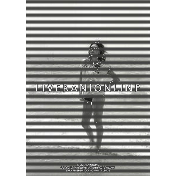 RETROSPETTIVA PIA GIANCARO ATTRICE NELLA FOTO PIA GIANCARO A CANNES NELL\'ANNO 1972  AG ALDO LIVERANI SAS  