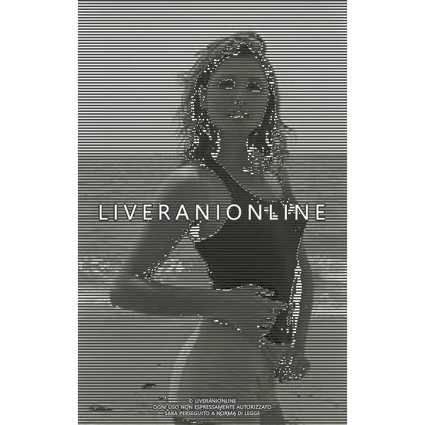 RETROSPETTIVA PIA GIANCARO ATTRICE NELLA FOTO PIA GIANCARO A CANNES NELL\'ANNO 1972  AG ALDO LIVERANI SAS  