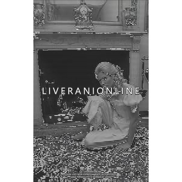 RETROSPETTIVA PIA GIANCARO ATTRICE NELLA FOTO PIA GIANCARO SUL SET DEL FILM“IL ROMANZO DI UN GIOVANE POVERO“ NELL\'ANNO 1974  AG ALDO LIVERANI SAS  