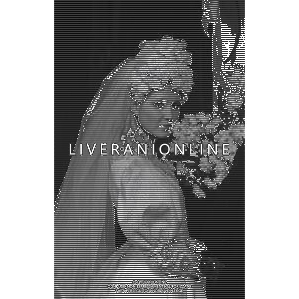 RETROSPETTIVA PIA GIANCARO ATTRICE NELLA FOTO PIA GIANCARO SUL SET DEL FILM“IL ROMANZO DI UN GIOVANE POVERO“ NELL\'ANNO 1974  AG ALDO LIVERANI SAS 