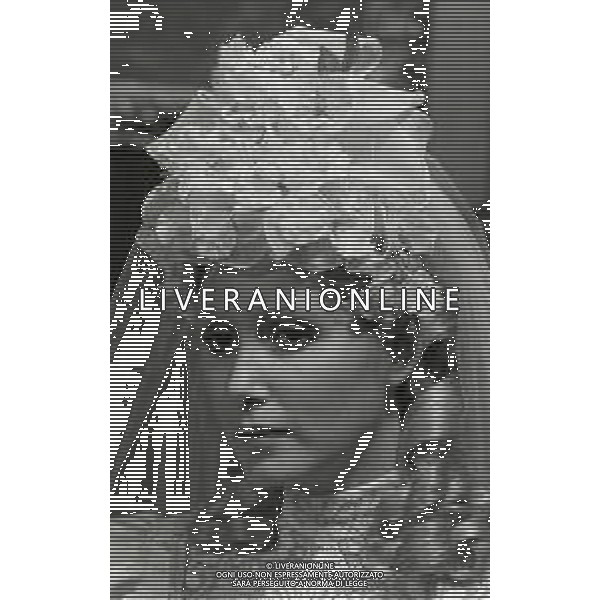 RETROSPETTIVA PIA GIANCARO ATTRICE NELLA FOTO PIA GIANCARO SUL SET DEL FILM“IL ROMANZO DI UN GIOVANE POVERO“ NELL\'ANNO 1974  AG ALDO LIVERANI SAS 