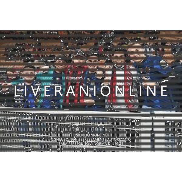 tifosi allo stadio Milan vs Inter Campionato Serie A TIM - 12a giornata Milano 07-11-2021 Stadio Giuseppe Meazza - San Siro foto Roberto Garavaglia/ag. Aldo Liverani sas / AG ALDO LIVERANI SAS