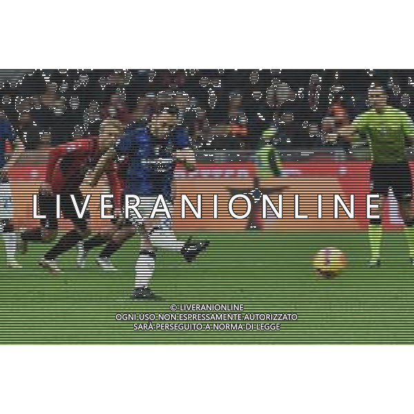 Hakan Calhanoglu (Inter) segna il goil dell\'1 a 0 su rigore Milan vs Inter Campionato Serie A TIM - 12a giornata Milano 07-11-2021 Stadio Giuseppe Meazza - San Siro foto Roberto Garavaglia/ag. Aldo Liverani sas / AG ALDO LIVERANI SAS