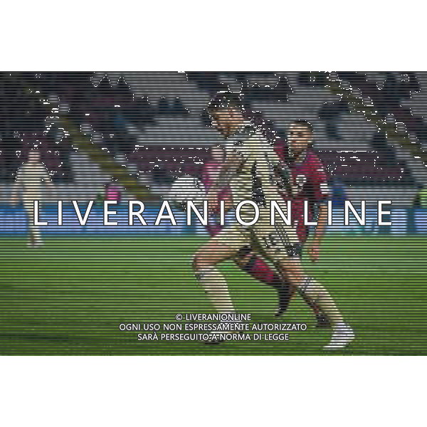 GriffoniE/LMedia - AS Cittadella vs AC Pisa - Italian Football Championship League BKT 2021/2022 07 November 2021 - Stadio Pier Cesare Tombolato, Cittadella (PD), Italy Photo showing: Giuseppe Mastinu (Pisa) tries to core a goal @GriffoniE/LMedia/ AG ALDO LIVERANI SAS