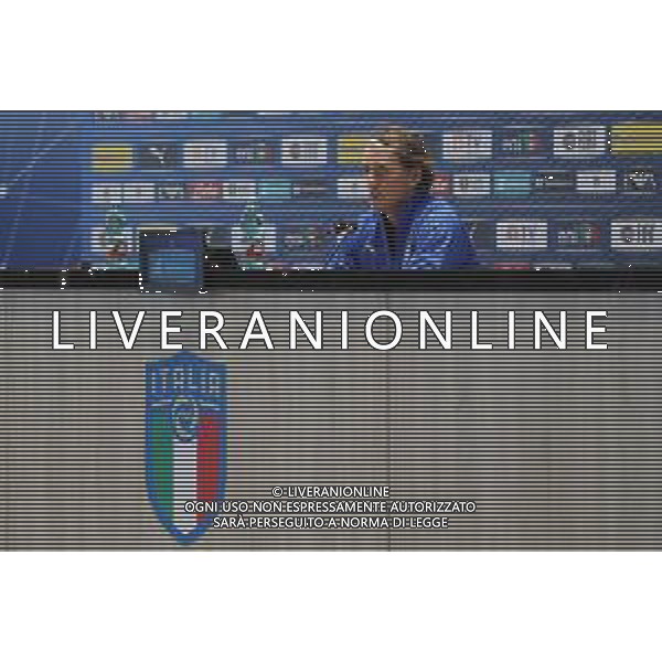 Ritiro della Nazionale Italiana di Calcio presso il centro tecnico federale della FIGC a Coverciano - nella foto: il CT Roberto Mancini in conferenza stampa ©Claudio Zamagni/Agenzia Aldo Liverani