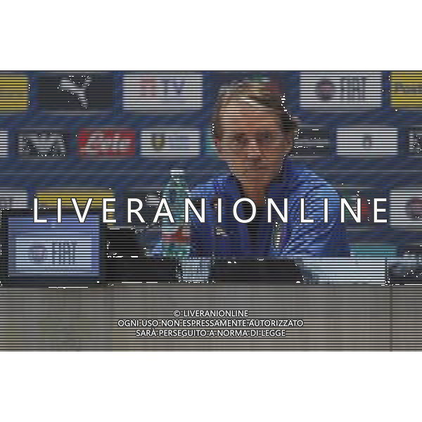 Ritiro della Nazionale Italiana di Calcio presso il centro tecnico federale della FIGC a Coverciano - nella foto: il CT Roberto Mancini in conferenza stampa ©Claudio Zamagni/Agenzia Aldo Liverani