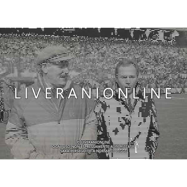 RETROSPETTIVA NILS LIEDHOLM ALLENATORE NELLA FOTO NILS LIEDHOLM ALLENATORE MILAN NELL\'ANNO 1985-1986 CON SVEN GORAN ERIKSSON ALLENATORE ROMA CALCIO AG ALDO LIVERANI SAS 