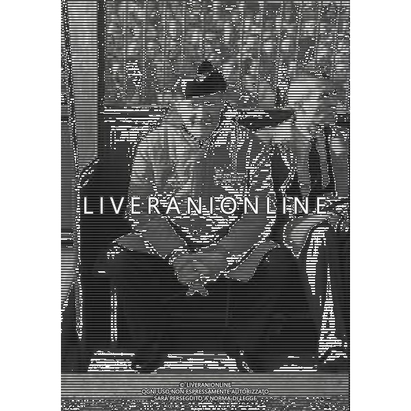 RETROSPETTIVA NILS LIEDHOLM ALLENATORE NELLA FOTO NILS LIEDHOLM ALLENATORE MILAN NELL\'ANNO 1986  AG ALDO LIVERANI SAS 