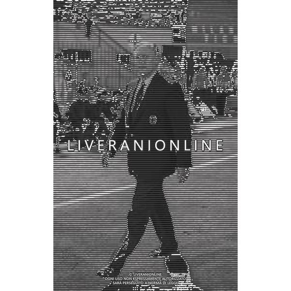 RETROSPETTIVA NILS LIEDHOLM ALLENATORE NELLA FOTO NILS LIEDHOLM ALLENATORE MILAN NELL\'ANNO 1986  AG ALDO LIVERANI SAS 