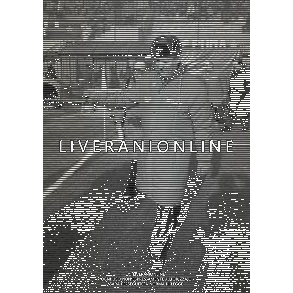 RETROSPETTIVA NILS LIEDHOLM ALLENATORE NELLA FOTO NILS LIEDHOLM ALLENATORE MILAN NELL\'ANNO 1986  AG ALDO LIVERANI SAS 