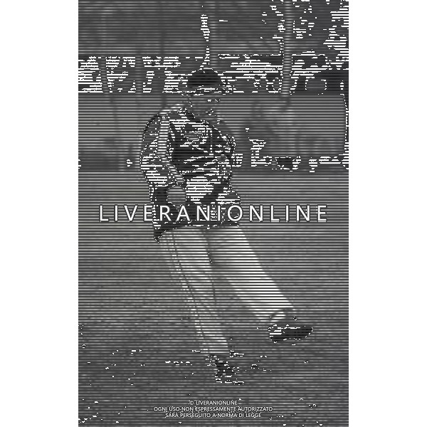 RETROSPETTIVA NILS LIEDHOLM ALLENATORE NELLA FOTO NILS LIEDHOLM ALLENATORE MILAN NELL\'ANNO 1986  AG ALDO LIVERANI SAS 