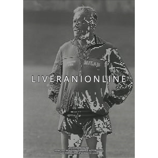 RETROSPETTIVA NILS LIEDHOLM ALLENATORE NELLA FOTO NILS LIEDHOLM ALLENATORE MILAN NELL\'ANNO 1986  AG ALDO LIVERANI SAS 