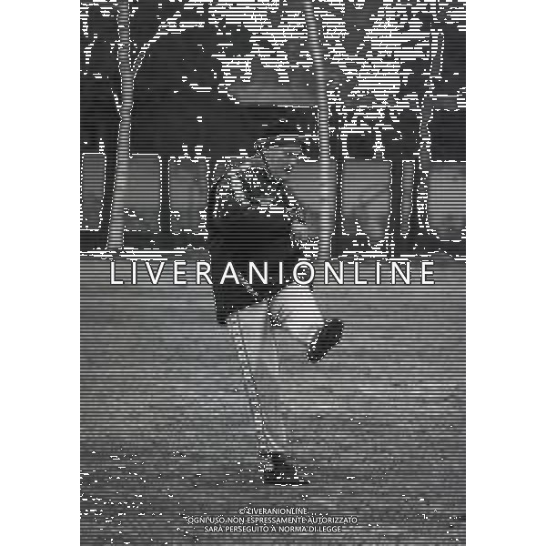 RETROSPETTIVA NILS LIEDHOLM ALLENATORE NELLA FOTO NILS LIEDHOLM ALLENATORE MILAN NELL\'ANNO 1986  AG ALDO LIVERANI SAS 