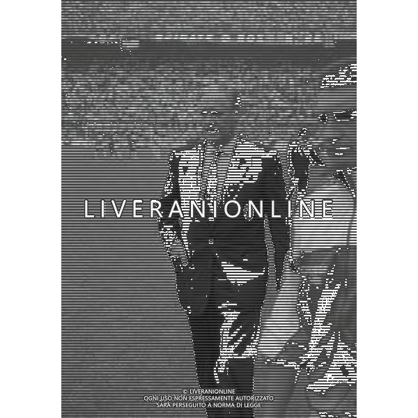 RETROSPETTIVA NILS LIEDHOLM ALLENATORE NELLA FOTO NILS LIEDHOLM ALLENATORE MILAN NELL\'ANNO 1986  AG ALDO LIVERANI SAS 