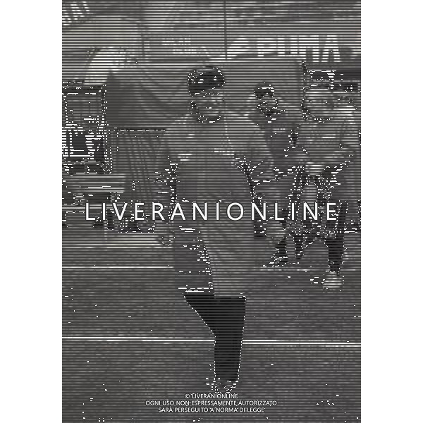 RETROSPETTIVA NILS LIEDHOLM ALLENATORE NELLA FOTO NILS LIEDHOLM ALLENATORE MILAN NELL\'ANNO 1986  AG ALDO LIVERANI SAS 