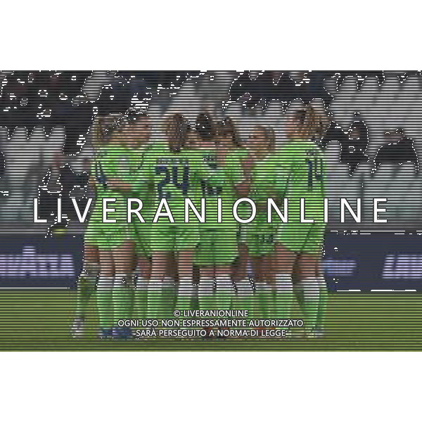 Torino 09.11.2021 Stadio Allianz Stadium ©Manuela Viganti/Agenzia Aldo Liverani Juventus vs Wolfsburg Champions League Women\'s 2021/2022 Nella foto: esultanza del wolfsburg dopo il gol di lena lattwein ©VIGANTI/AGENZIA ALDO LIVERANI SAS