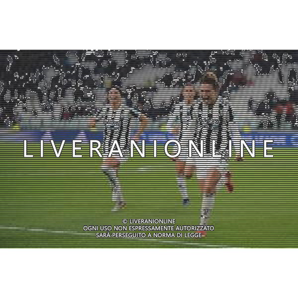 Torino 09.11.2021 Stadio Allianz Stadium ©Manuela Viganti/Agenzia Aldo Liverani Juventus vs Wolfsburg Champions League Women\'s 2021/2022 Nella foto: esultanza dopo secondo gol cristiana girelli del pareggio 2-2 ©VIGANTI/AGENZIA ALDO LIVERANI SAS