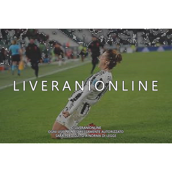 Torino 09.11.2021 Stadio Allianz Stadium ©Manuela Viganti/Agenzia Aldo Liverani Juventus vs Wolfsburg Champions League Women\'s 2021/2022 Nella foto: esultanza dopo secondo gol cristiana girelli del pareggio 2-2 ©VIGANTI/AGENZIA ALDO LIVERANI SAS