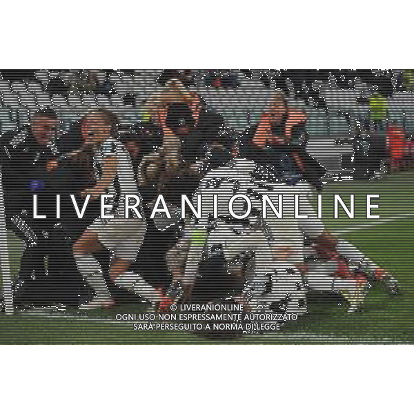 Torino 09.11.2021 Stadio Allianz Stadium ©Manuela Viganti/Agenzia Aldo Liverani Juventus vs Wolfsburg Champions League Women\'s 2021/2022 Nella foto: esultanza della juventus dopo il gol di cristiana girelli ©VIGANTI/AGENZIA ALDO LIVERANI SAS