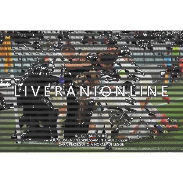 Torino 09.11.2021 Stadio Allianz Stadium ©Manuela Viganti/Agenzia Aldo Liverani Juventus vs Wolfsburg Champions League Women\'s 2021/2022 Nella foto: esultanza della juventus dopo il gol di cristiana girelli ©VIGANTI/AGENZIA ALDO LIVERANI SAS