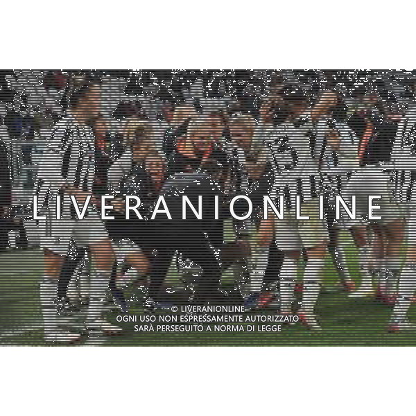 Torino 09.11.2021 Stadio Allianz Stadium ©Manuela Viganti/Agenzia Aldo Liverani Juventus vs Wolfsburg Champions League Women\'s 2021/2022 Nella foto: esultanza della juventus dopo il gol di cristiana girelli ©VIGANTI/AGENZIA ALDO LIVERANI SAS
