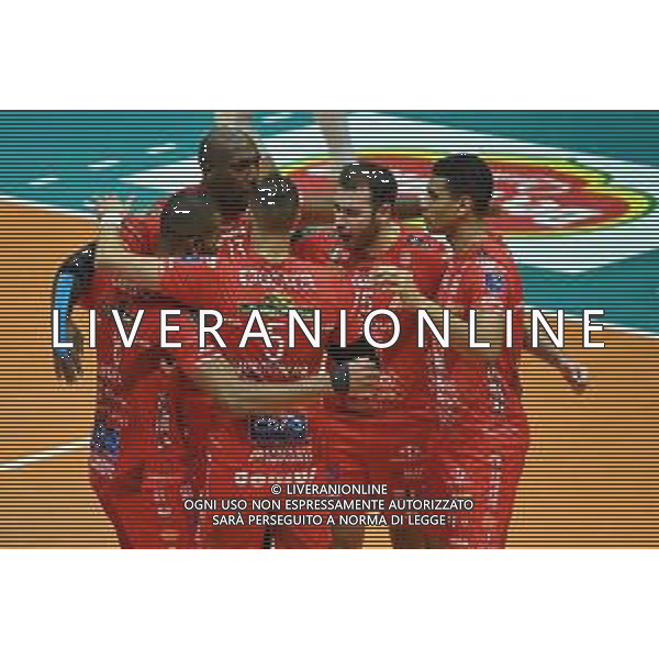 © TVRG esultanza Civitanova Vero Volley Monza vs Cucine Lube Civitanova Campionato SuperLega Credem Banca - 11a giornata Monza 10-11-2021 Arena di Monza foto Roberto Garavaglia/ag. Aldo Liverani sas