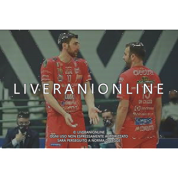 © TVRG Simone Anzani (Civitanova) SX e Luciano De Cecco (Civitanova) DX Vero Volley Monza vs Cucine Lube Civitanova Campionato SuperLega Credem Banca - 11a giornata Monza 10-11-2021 Arena di Monza foto Roberto Garavaglia/ag. Aldo Liverani sas