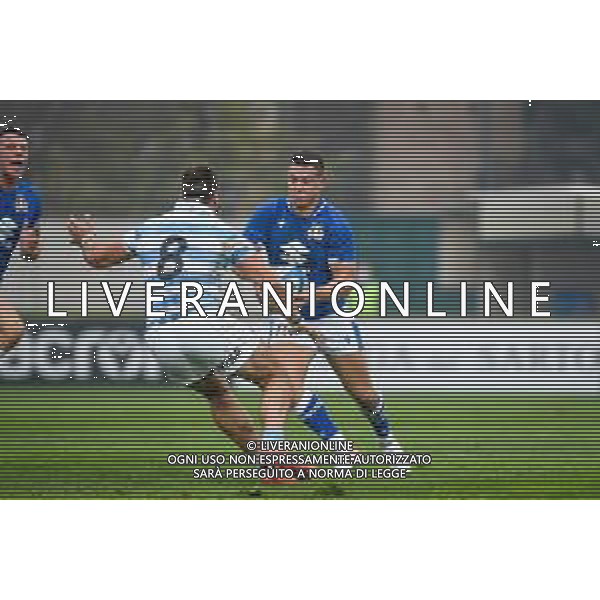 GriffoniE/LMedia - Test Match 2021, Italy vs Argentina - Autumn Nations Cup rugby match 13 November 2021 - Monigo stadium, Treviso, Italy Photo showing: Luca Morisi (Italy) hindered by Facundo Isa (Argentina) @GriffoniE/LMedia AG ALDO LIVERANI SAS