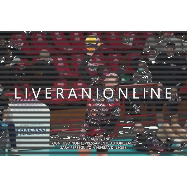 CerquigliniL/LMedia - Sir Safety Conad Perugia vs Allianz Milano - Volleyball Italian Serie A Men Superleague Championship 2021/2022 13 November 2021 - PalaBarton, Perugia, Italy Photo showing: giannelli simone (n.6 sir safety conad perugia) at the joke @CerquigliniL/LMedia/AGENZIA ALDO LIVERANI SAS