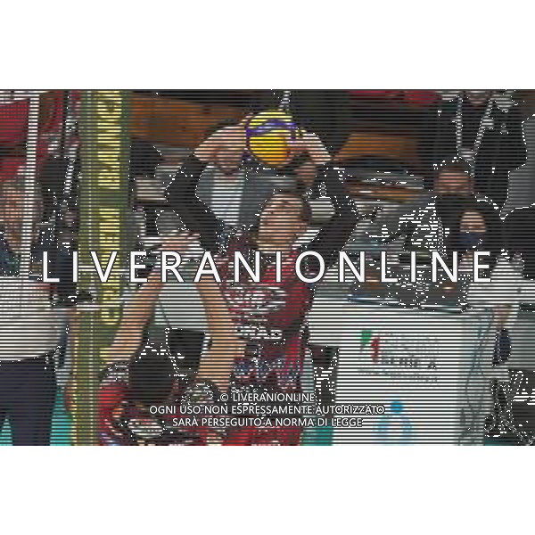 CerquigliniL/LMedia - Sir Safety Conad Perugia vs Allianz Milano - Volleyball Italian Serie A Men Superleague Championship 2021/2022 13 November 2021 - PalaBarton, Perugia, Italy Photo showing: giannelli simone (n.6 sir safety conad perugia) raise @CerquigliniL/LMedia/AGENZIA ALDO LIVERANI SAS