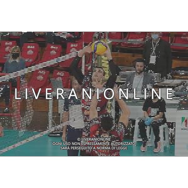 CerquigliniL/LMedia - Sir Safety Conad Perugia vs Allianz Milano - Volleyball Italian Serie A Men Superleague Championship 2021/2022 13 November 2021 - PalaBarton, Perugia, Italy Photo showing: sgiannelli simone (n.6 sir safety conad perugia) set @CerquigliniL/LMedia/AGENZIA ALDO LIVERANI SAS