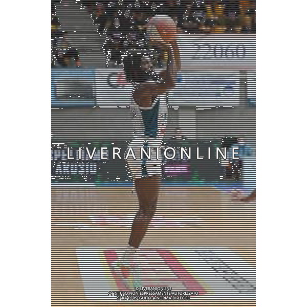 ¬© TVRG Robert Johnson (Cantu\') San Bernardo-Cinelandia Park Cantu\' vs Agribertocchi Orzinuovi Campionato Serie A2 Old Wild West girone verde - 7a giornata Desio (MB) 14-11-2021 PalaBancoDesio foto Roberto Garavaglia/ag. Aldo Liverani sas/AGENZIA ALDO LIVERANI SAS