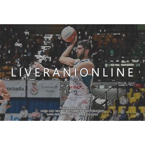 ¬© TVRG Matteo Da Ros (Cantu\') San Bernardo-Cinelandia Park Cantu\' vs Agribertocchi Orzinuovi Campionato Serie A2 Old Wild West girone verde - 7a giornata Desio (MB) 14-11-2021 PalaBancoDesio foto Roberto Garavaglia/ag. Aldo Liverani sas/AGENZIA ALDO LIVERANI SAS