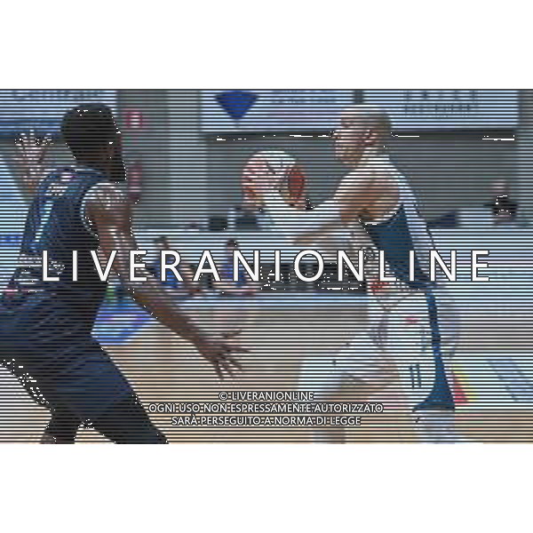 ¬© TVRG Stefan Nikolic (Cantu\') San Bernardo-Cinelandia Park Cantu\' vs Agribertocchi Orzinuovi Campionato Serie A2 Old Wild West girone verde - 7a giornata Desio (MB) 14-11-2021 PalaBancoDesio foto Roberto Garavaglia/ag. Aldo Liverani sas/AGENZIA ALDO LIVERANI SAS