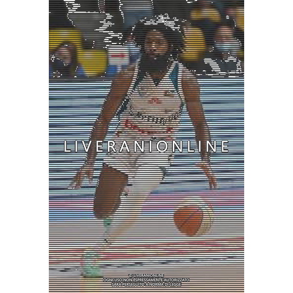 ¬© TVRG Robert Johnson (Cantu\') San Bernardo-Cinelandia Park Cantu\' vs Agribertocchi Orzinuovi Campionato Serie A2 Old Wild West girone verde - 7a giornata Desio (MB) 14-11-2021 PalaBancoDesio foto Roberto Garavaglia/ag. Aldo Liverani sas/AGENZIA ALDO LIVERANI SAS