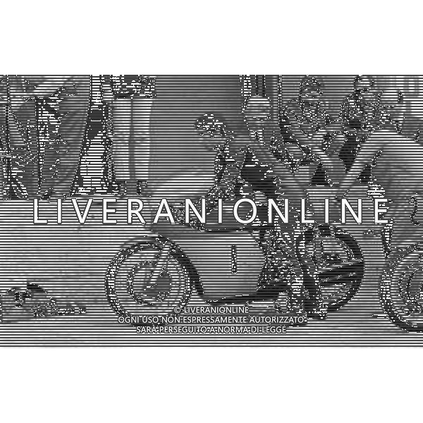 MOTOMONDIALE GRAN PREMIO MOTOCICLISTICO DELLE NAZIONI AUTODROMO DI MONZA 15 SETTEMBRE 1968 - RETROSPETTIVA NELLA FOTO IL PILOTA GIACOMO AGOSTINI CON LA MOTO MV AGUSTA ©Archivio Giovanni Liverani/AG ALDO LIVERANI SAS