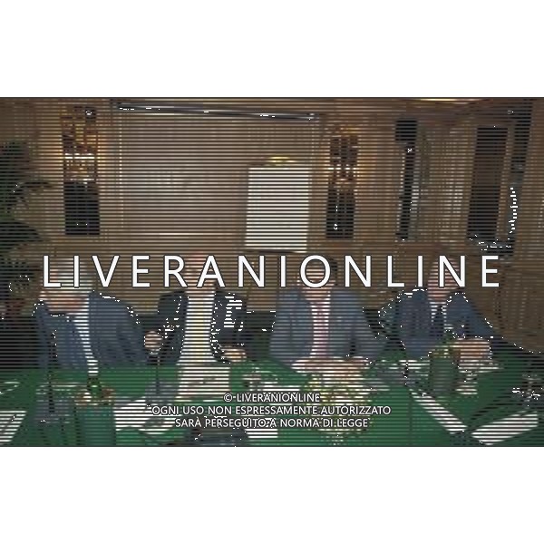 RIUNIONE DEI DIRIGENTI SUPERLEGA CALCIO, HOTEL PALACE MILANO 14 OTTOBRE 1998 NELLA FOTO ROBERTO BETTEGA JUVENTUS, ADRIANO GALLIANI MILAN, LORENZO SANZ REAL MADRID E GIAMMARIA VISCONTI DI MODRONE INTER ©ARCHIVIO/AGENZIA ALDO LIVERANI SAS