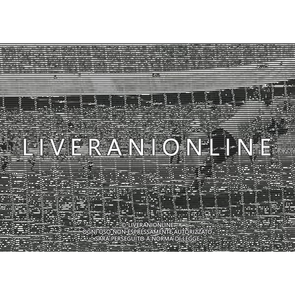 RETROSPETTIVA PAOLO ROSSI CALCIATORE NELLA FOTO PAOLO ROSSI RIGORE NELLA PARTITA ITALIA OLANDA 3-0 AMICHEVOLE GIOCATA A SAN SIRO IL GIORNO 24-02-1979 AG ALDO LIVERANI SAS