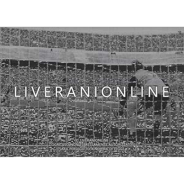 RETROSPETTIVA PAOLO ROSSI CALCIATORE NELLA FOTO PAOLO ROSSI RIGORE NELLA PARTITA ITALIA OLANDA 3-0 AMICHEVOLE GIOCATA A SAN SIRO IL GIORNO 24-02-1979 AG ALDO LIVERANI SAS